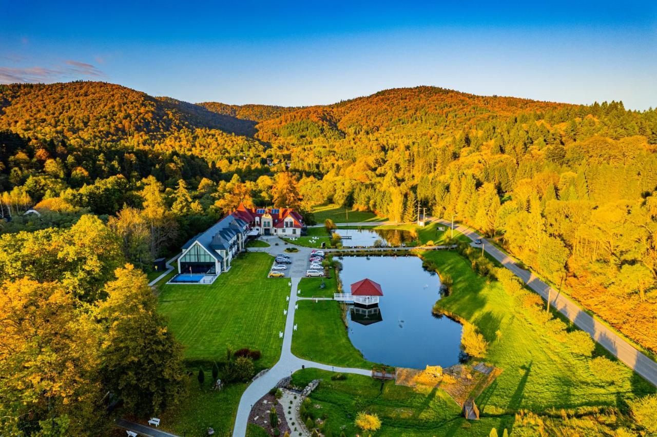 Carynska Resort & Spa Lutowiska Exterior photo